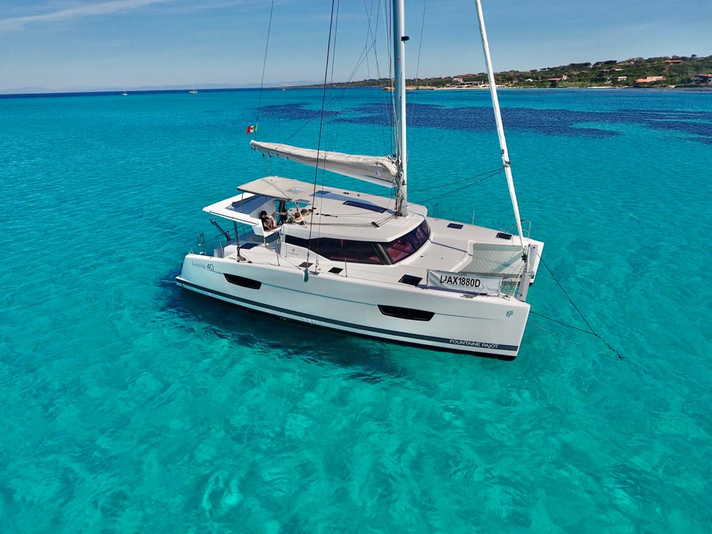 Escursione in Catamarano al Parco Nazionale dell’Asinara Sardegna