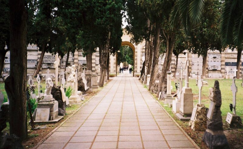 “Le Anime della Città”, tour del Cimitero Monumentale di Bonaria Cagliari