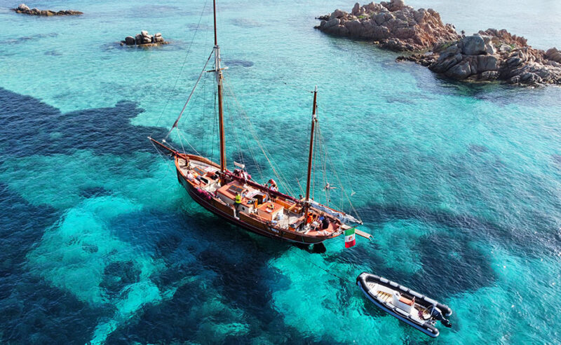 Escursioni in veliero o motoscafo Arcipelago de La Maddalena Sardegna