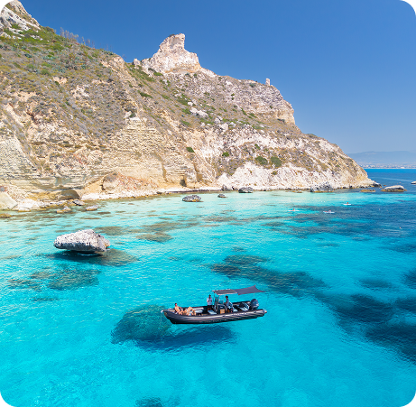 Escursione in gommone nelle cale Ogliastra da Santa Maria Navarrese Sardegna