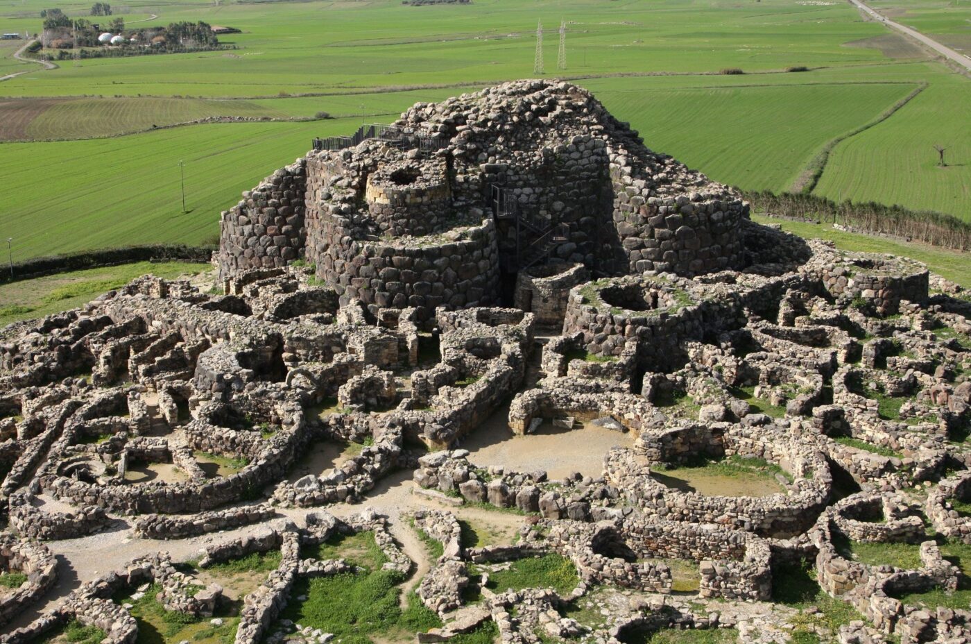 Escursione al Villaggio Nuragico di Barumini UNESCO e la Giara di Gesturi